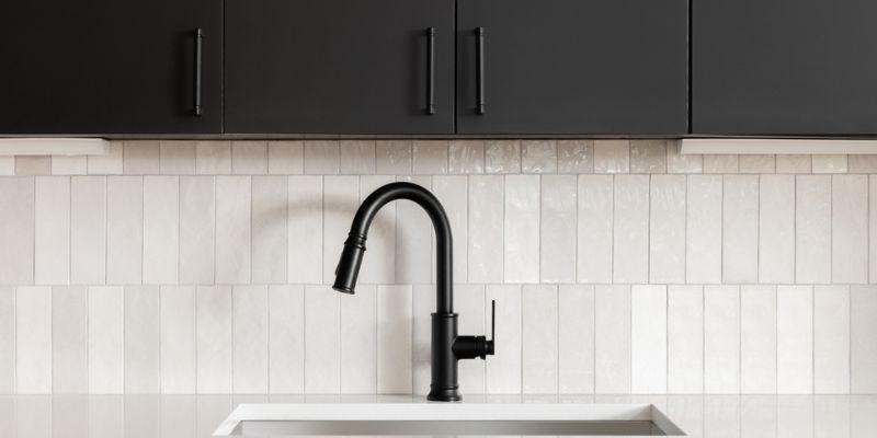 Subtle Charcoal<br />
